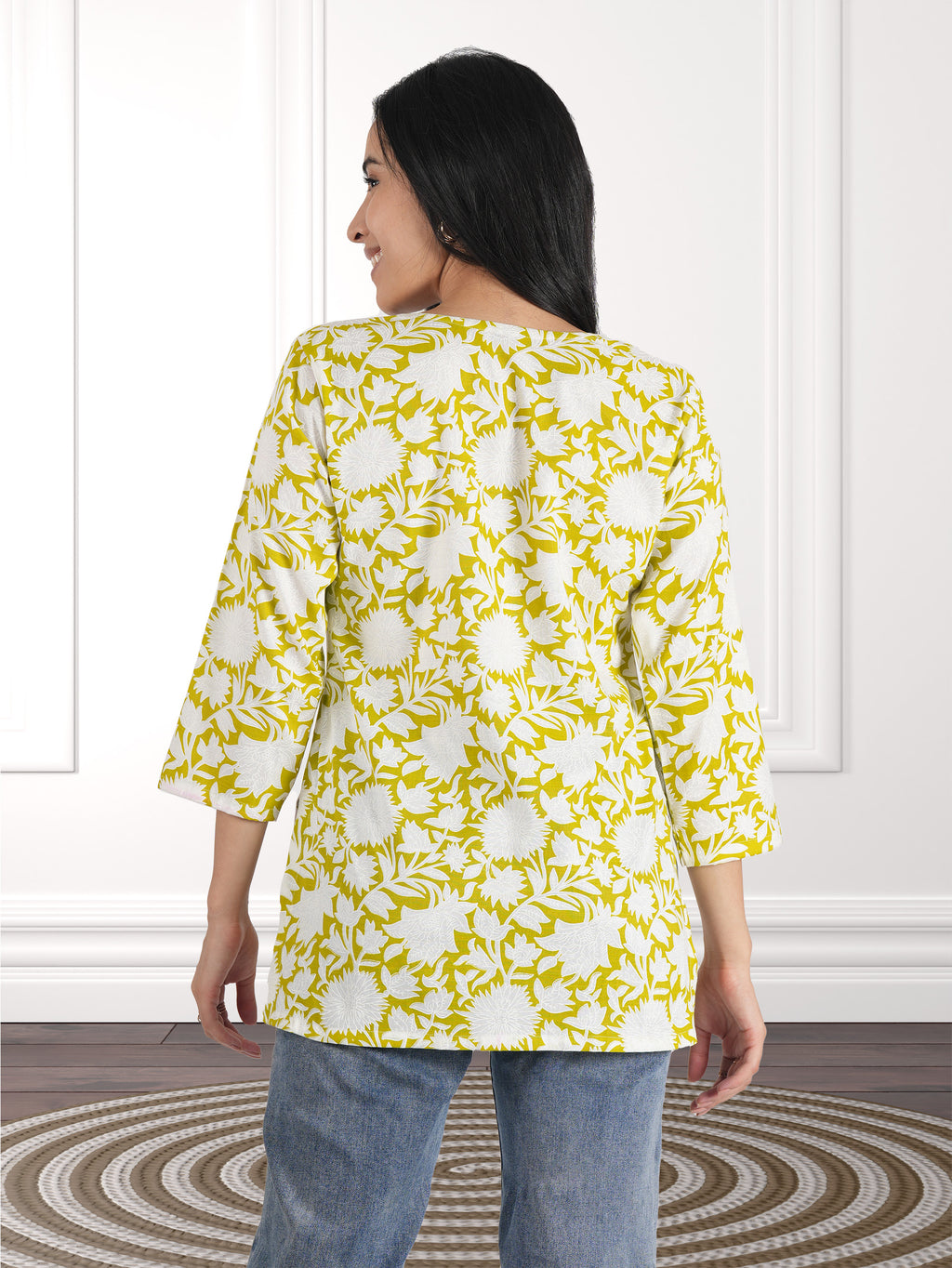 Women Floral Print Cotton Blend Straight Kurta  (Yellow)