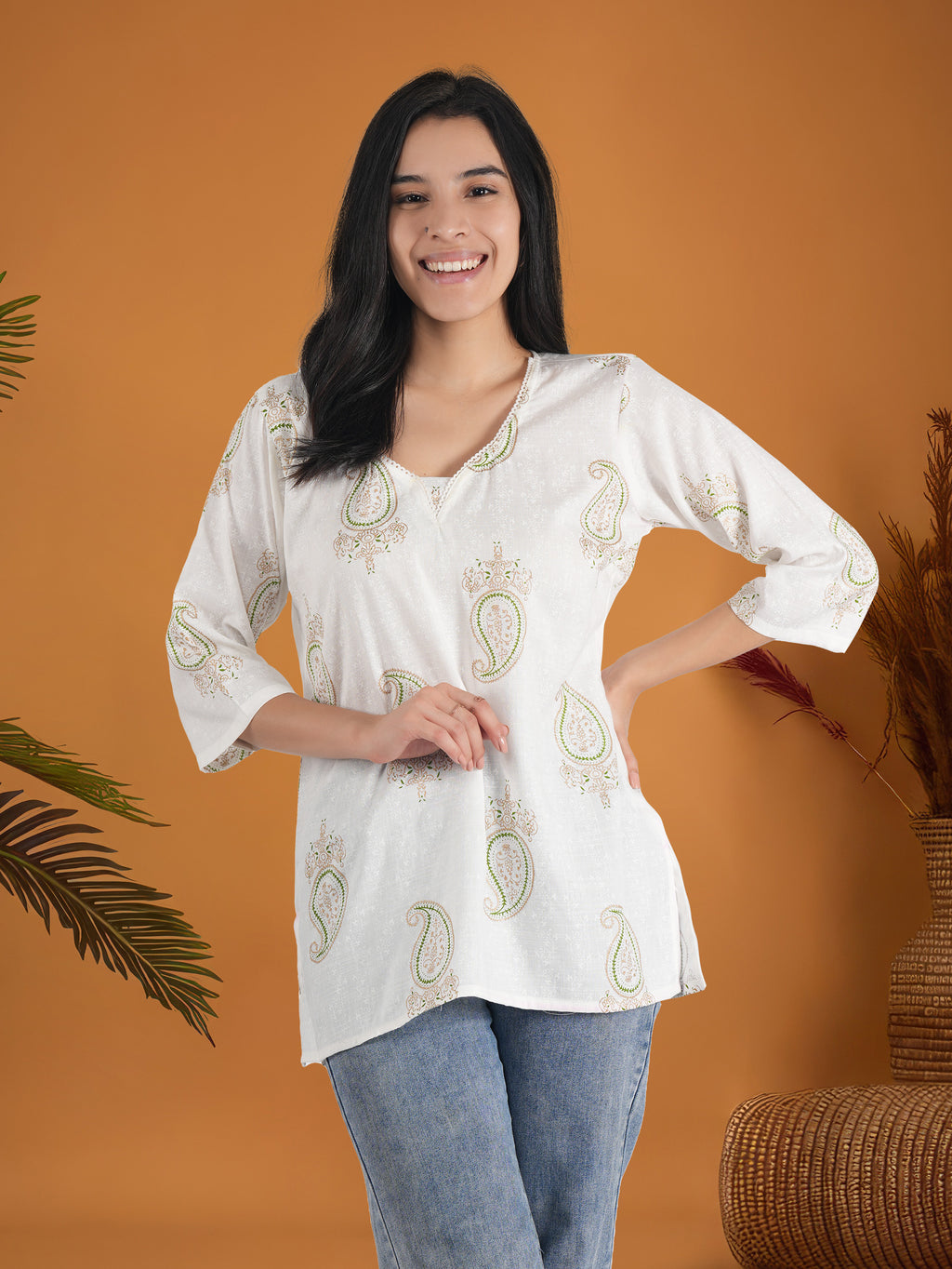 Women Floral Print Cotton Blend Straight Kurta  (White)